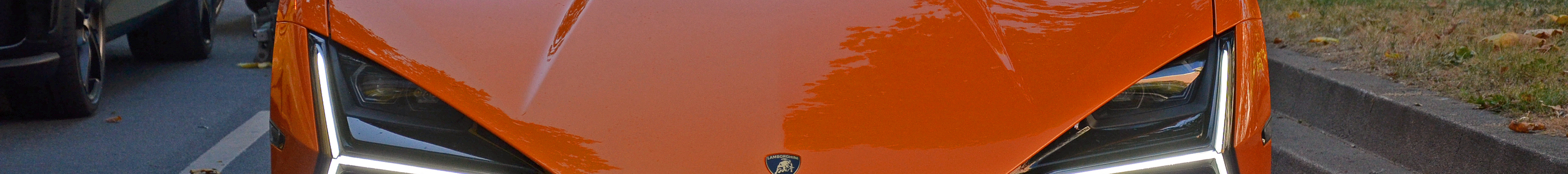 Lamborghini Revuelto