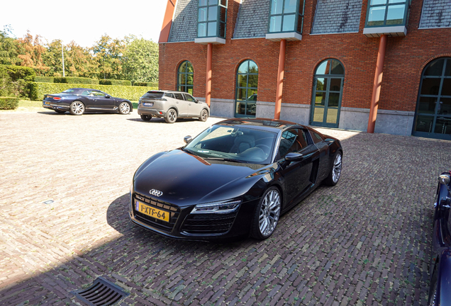 Audi R8 2013