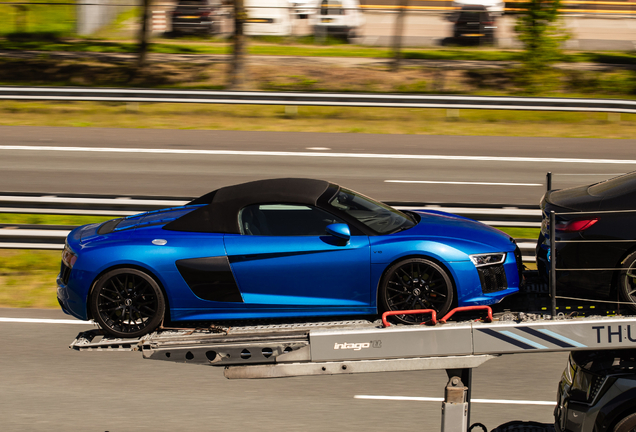 Audi R8 V10 Spyder 2016