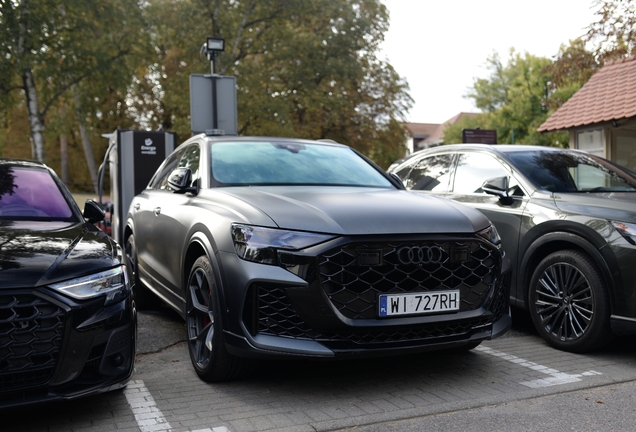 Audi RS Q8 2024