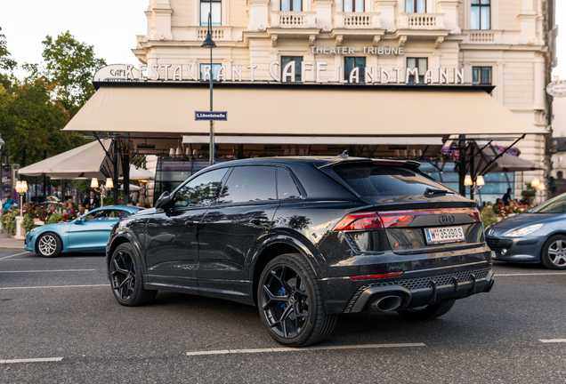 Audi RS Q8 2024