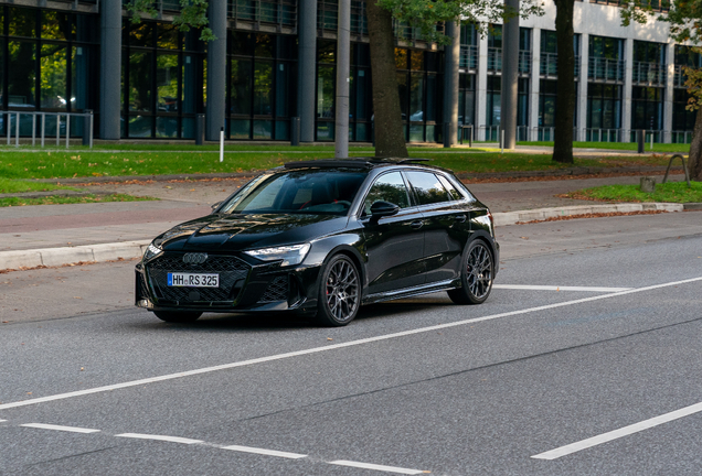 Audi RS3 Sportback 8Y 2025