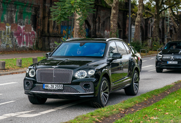 Bentley Bentayga Azure 2024