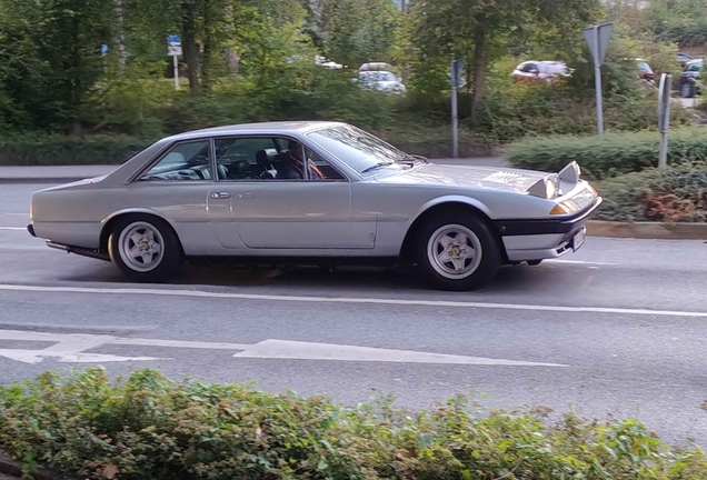 Ferrari 400i