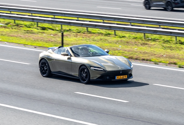 Ferrari Roma Spider