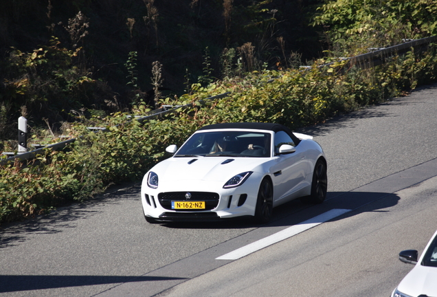 Jaguar F-TYPE S V8 Convertible