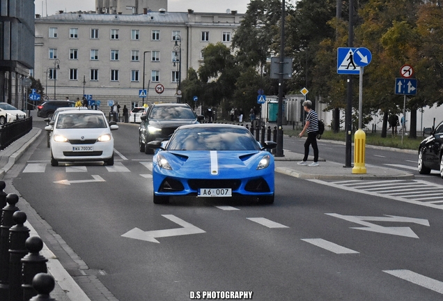 Lotus Emira
