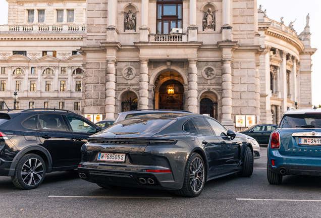 Porsche 972 Panamera Turbo S E-Hybrid