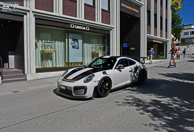 Porsche 991 GT2 RS Weissach Package