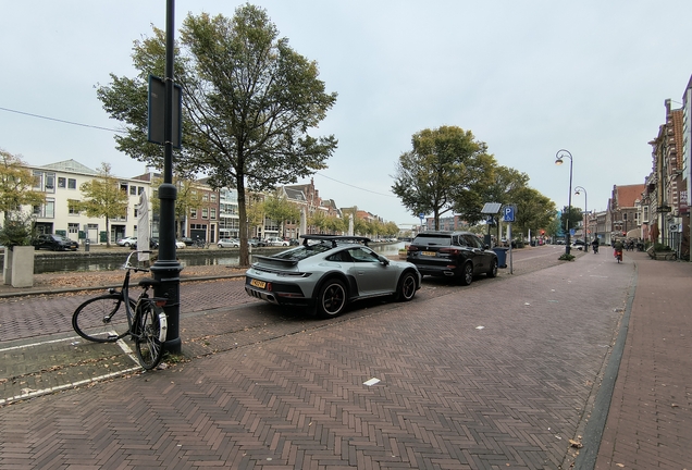Porsche 992 Dakar