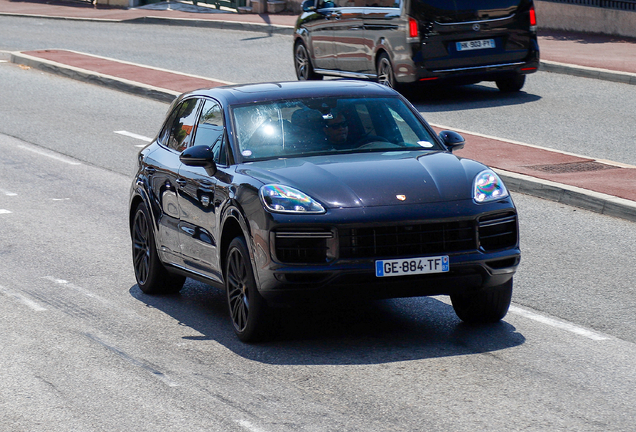 Porsche Cayenne Turbo S E-Hybrid