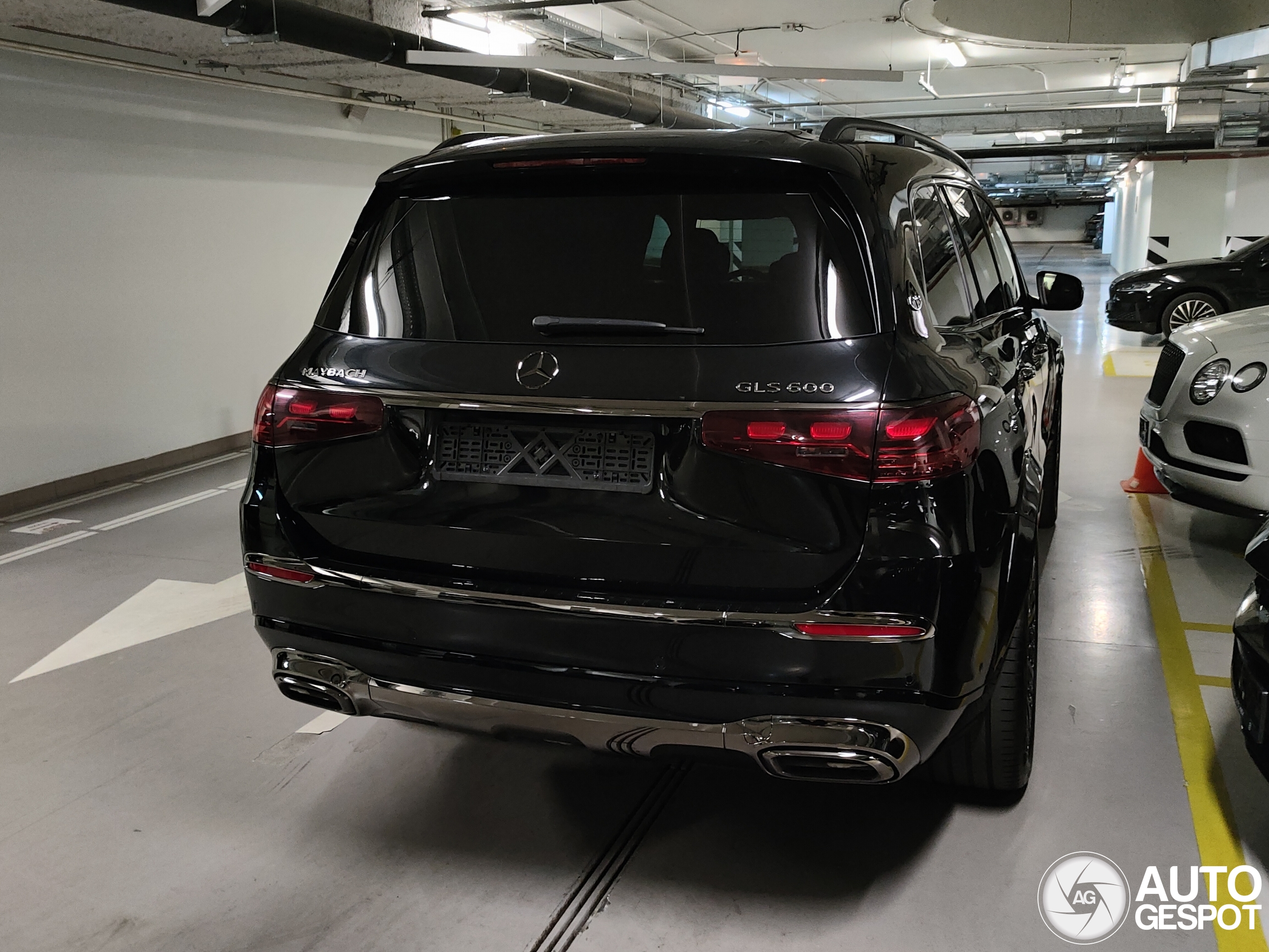 Mercedes-Maybach GLS 600 X167 2024 Night Series
