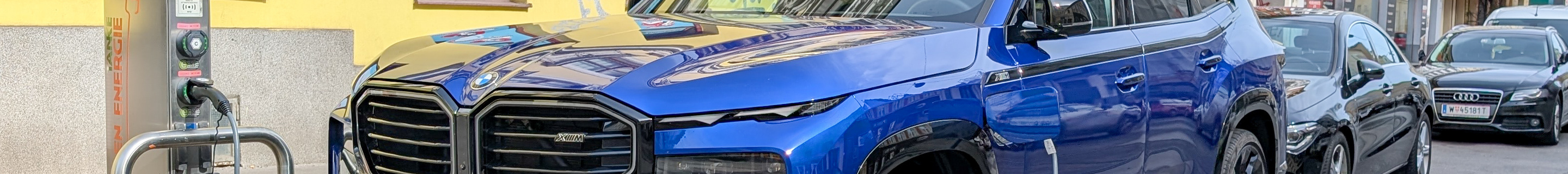 BMW XM G09