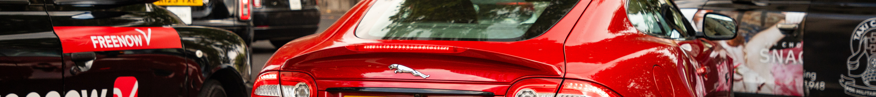 Jaguar XKR 2012