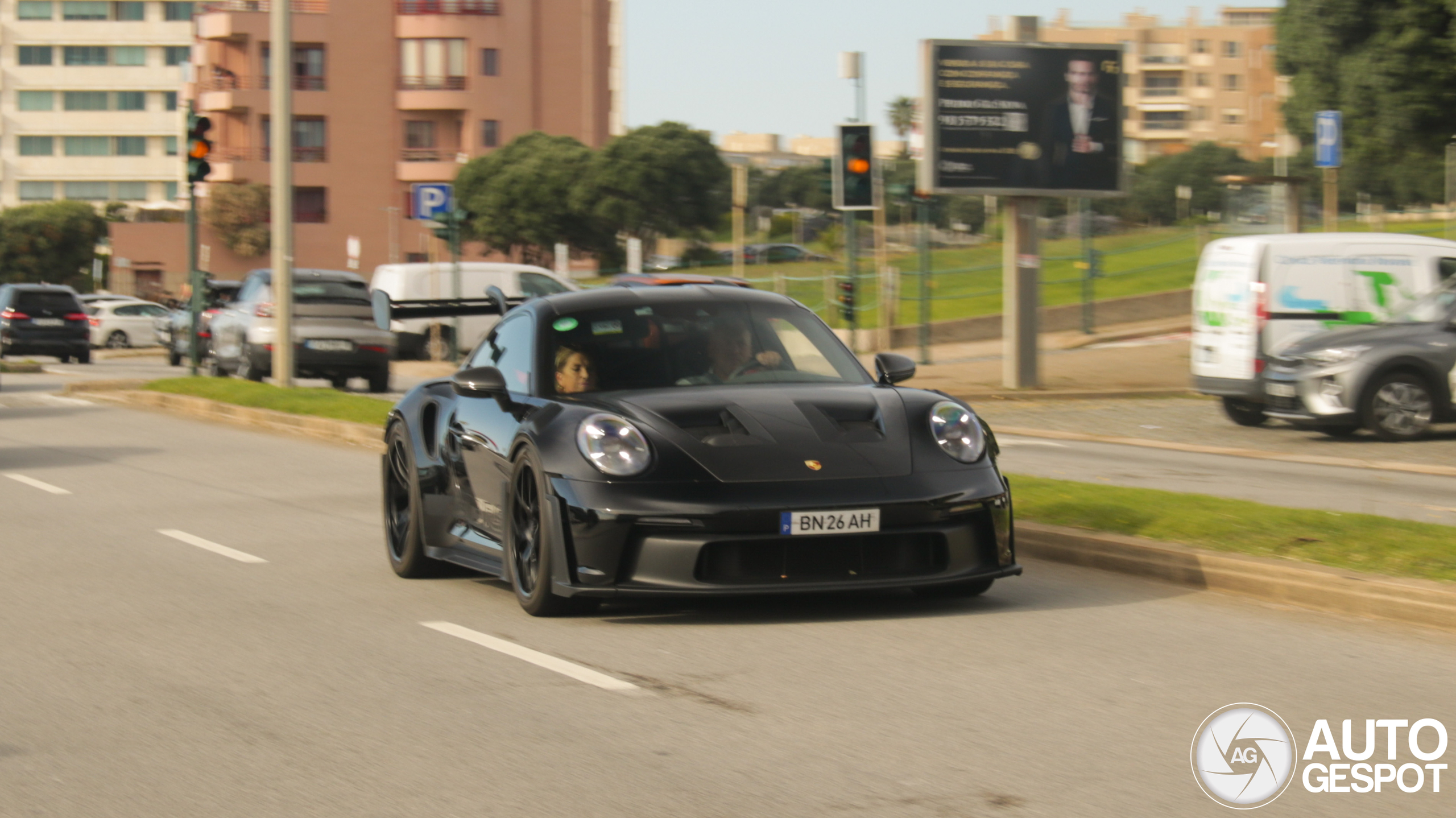 Porsche 992 GT3 RS MkI Weissach Package