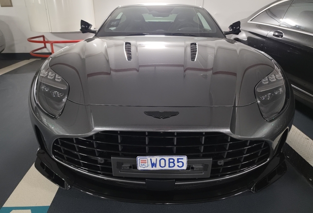 Aston Martin DB12 S