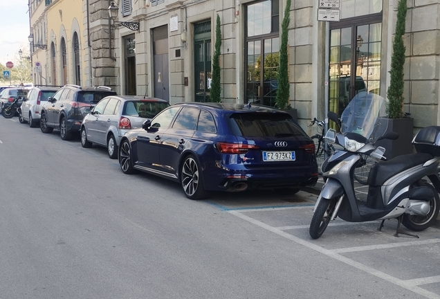 Audi RS4 Avant B9