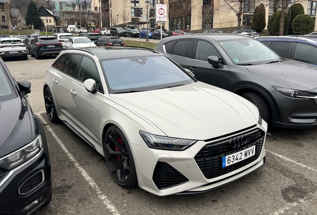 Audi RS6 Avant C8