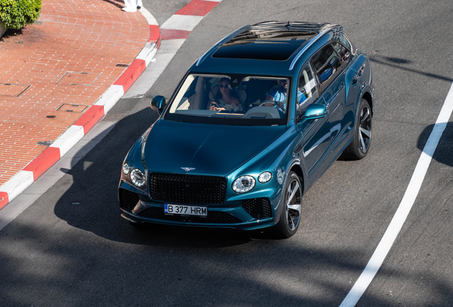 Bentley Bentayga Azure 2024
