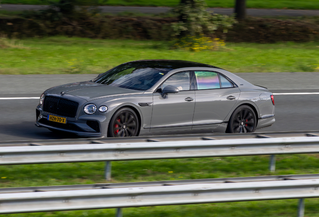 Bentley Flying Spur 2025 Black Edition