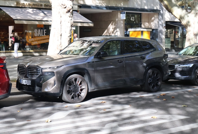 BMW XM G09