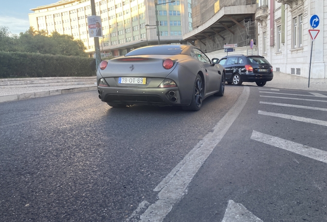 Ferrari California