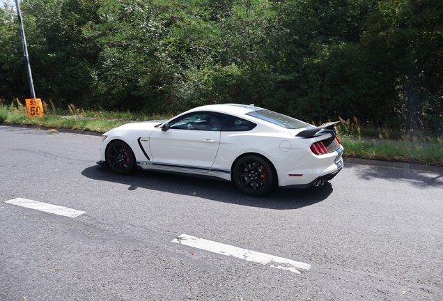 Ford Mustang Shelby GT350 2015