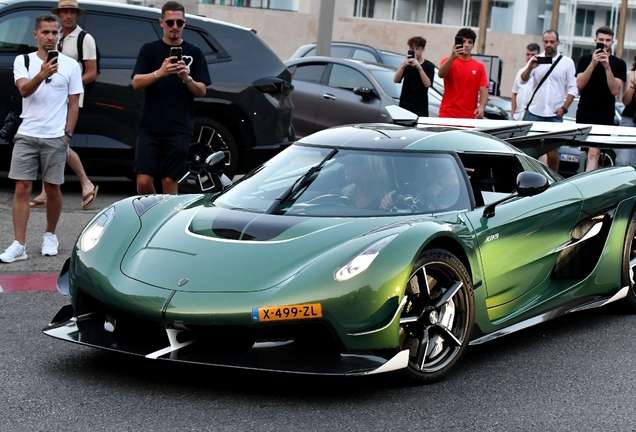 Koenigsegg Jesko Attack