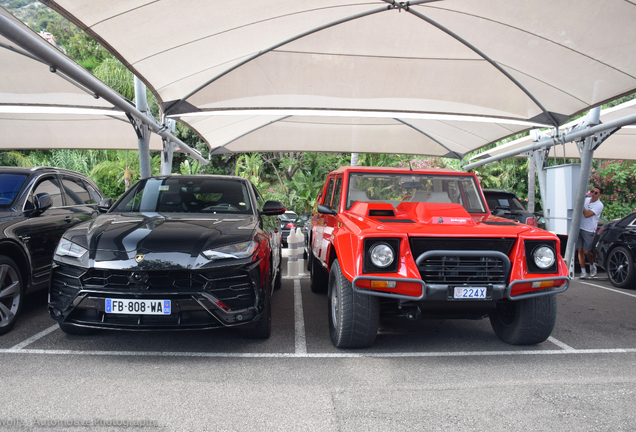 Lamborghini LM002