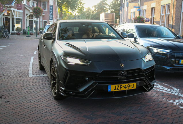 Lamborghini Urus Performante