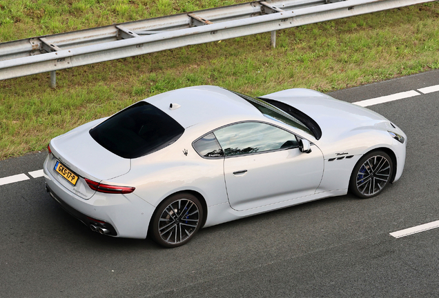 Maserati GranTurismo Modena