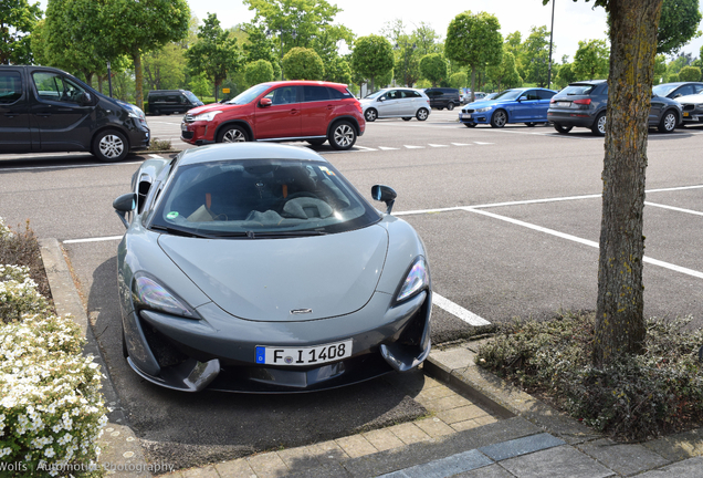 McLaren 570S