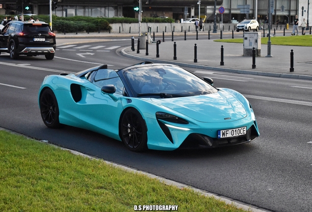 McLaren Artura Spider