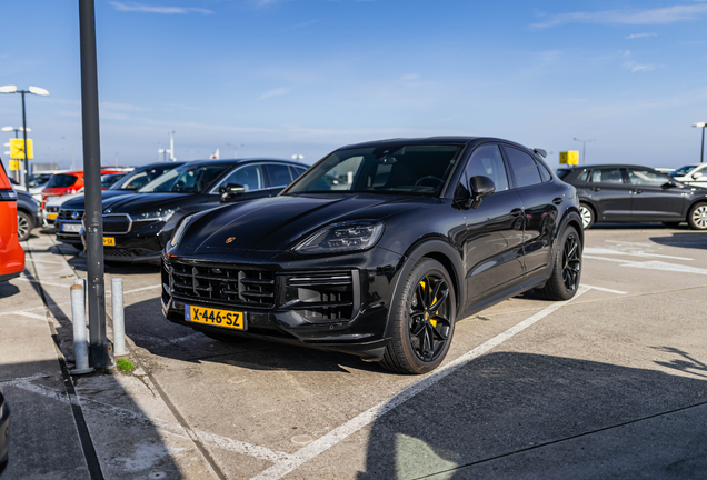 Porsche Cayenne Coupé Turbo E-Hybrid