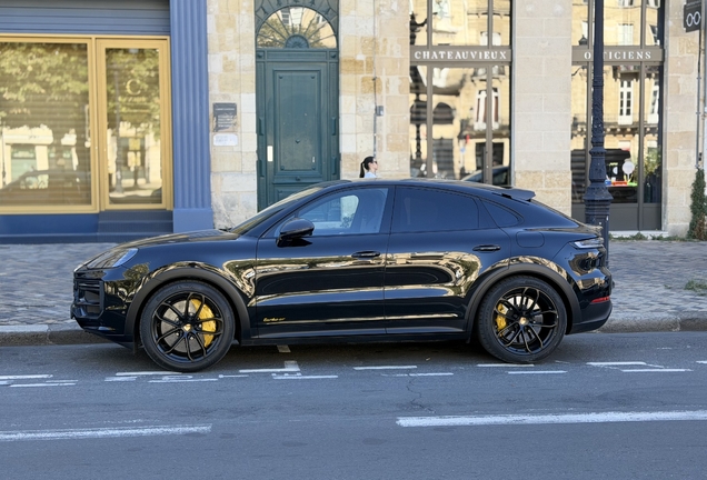 Porsche Cayenne Coupé Turbo E-Hybrid