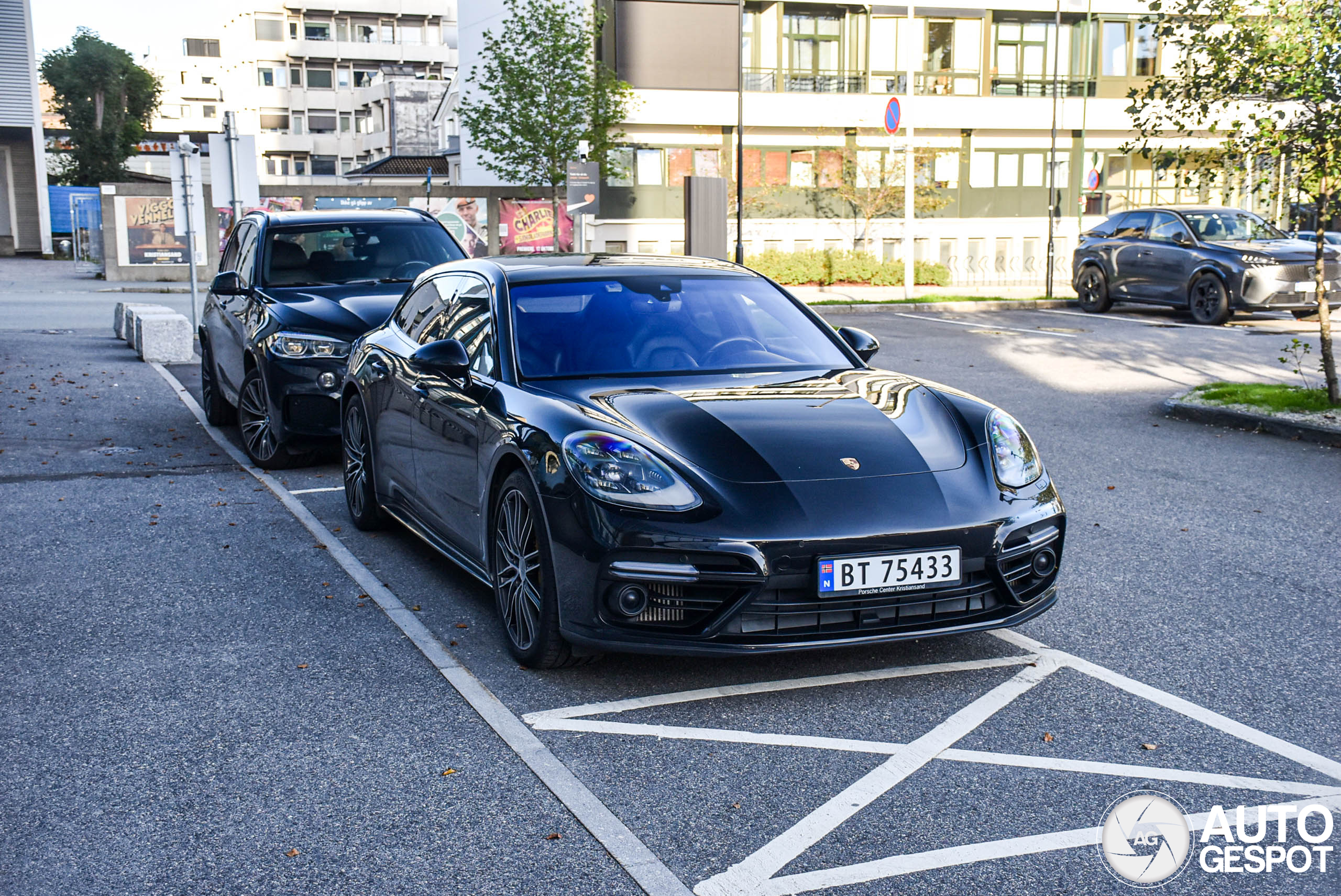 Porsche 971 Panamera Turbo S E-Hybrid Sport Turismo MkI