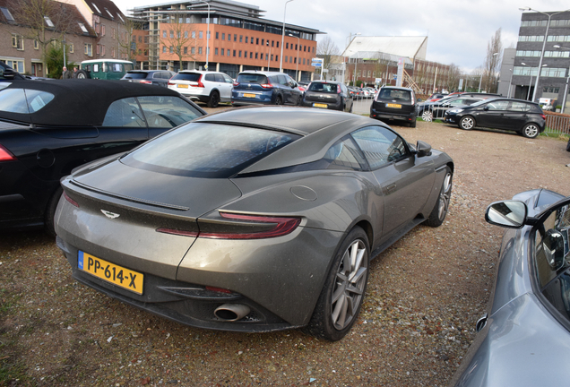 Aston Martin DB11