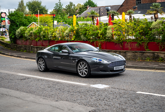 Aston Martin DB9