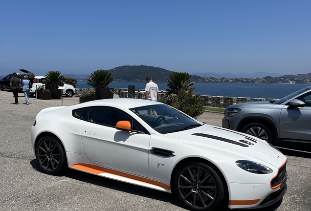 Aston Martin V12 Vantage S