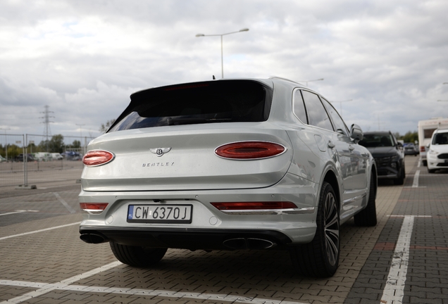 Bentley Bentayga V8 2021