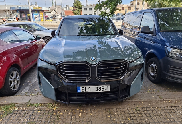 BMW XM G09