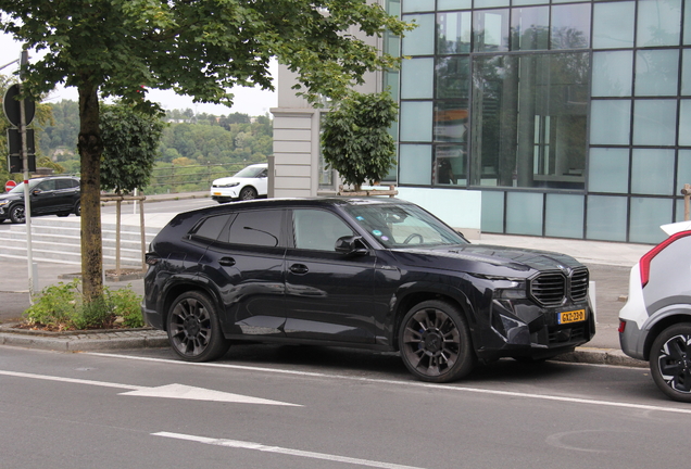 BMW XM G09