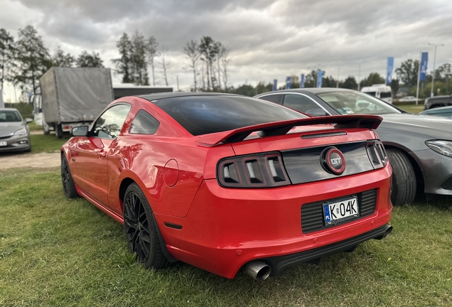 Ford Mustang GT 2013
