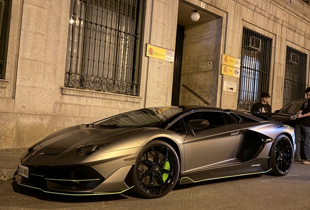 Lamborghini Aventador LP770-4 SVJ Roadster