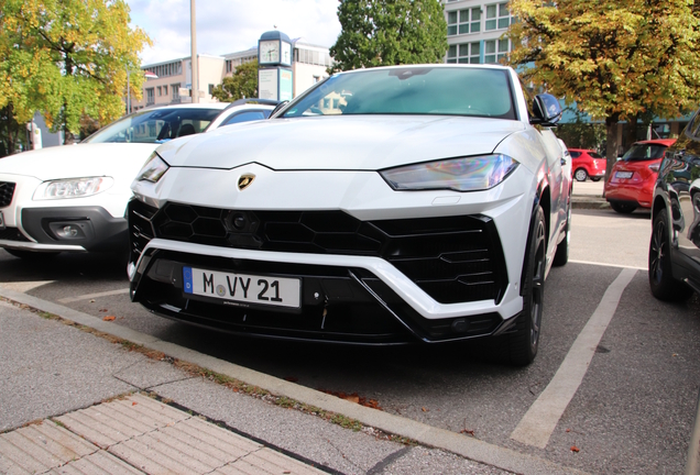 Lamborghini Urus