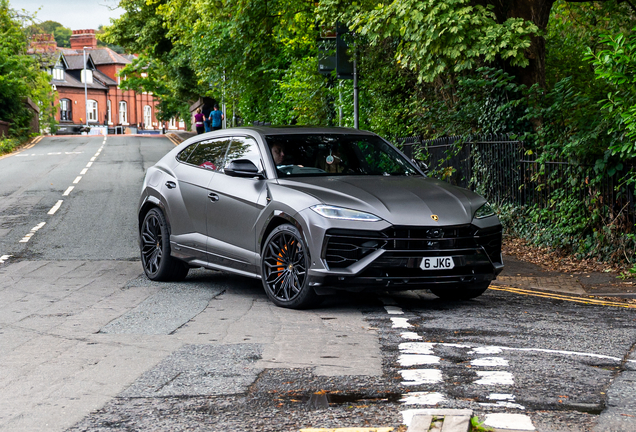 Lamborghini Urus SE