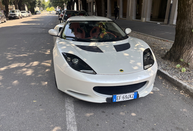Lotus Evora