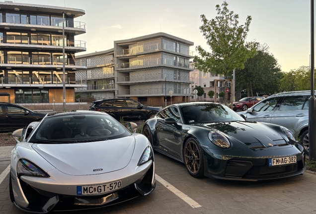 McLaren 570GT