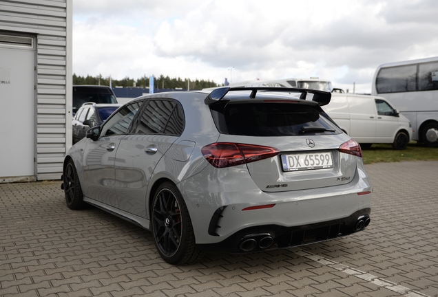 Mercedes-AMG A 45 S W177 2023
