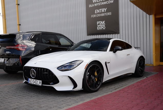 Mercedes-AMG GT 63 C192